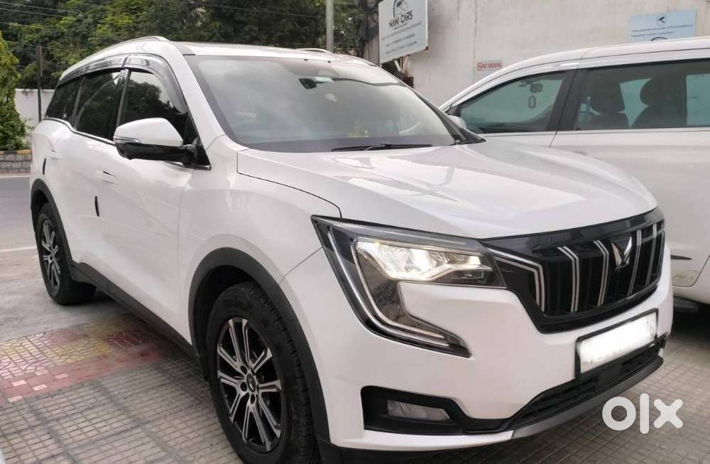 Mahindra Xuv700 2.2 Ax 7 Diesel At Str, 2022, Diesel