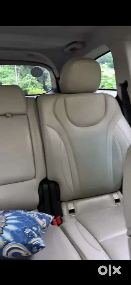 Mahindra Xuv700 Petrol 2023