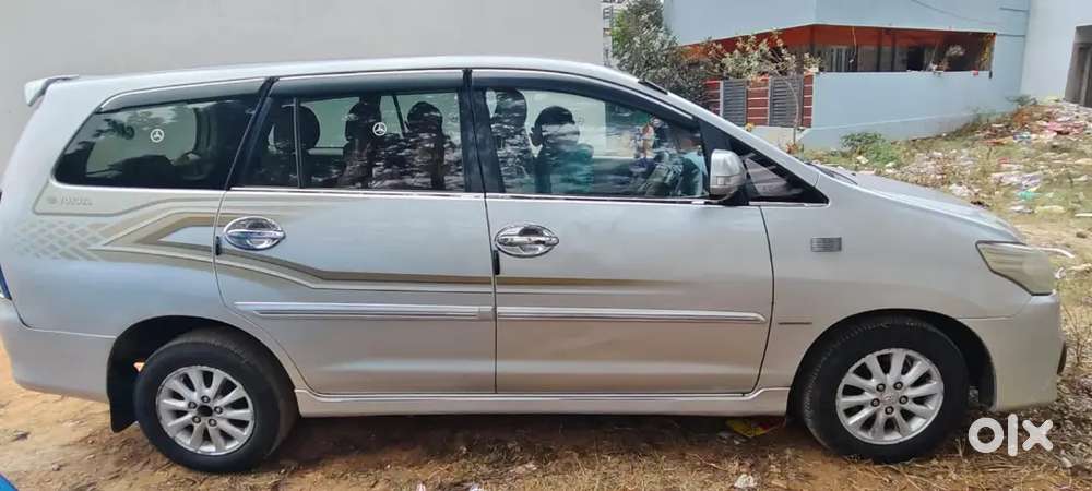 Toyota Innova 1012 Diesel 141000 Km Driven