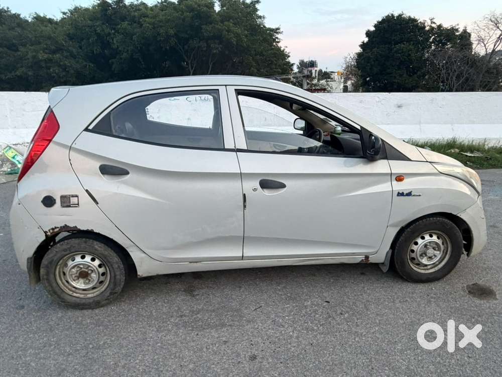 Hyundai Eon Petrol 2012 Car