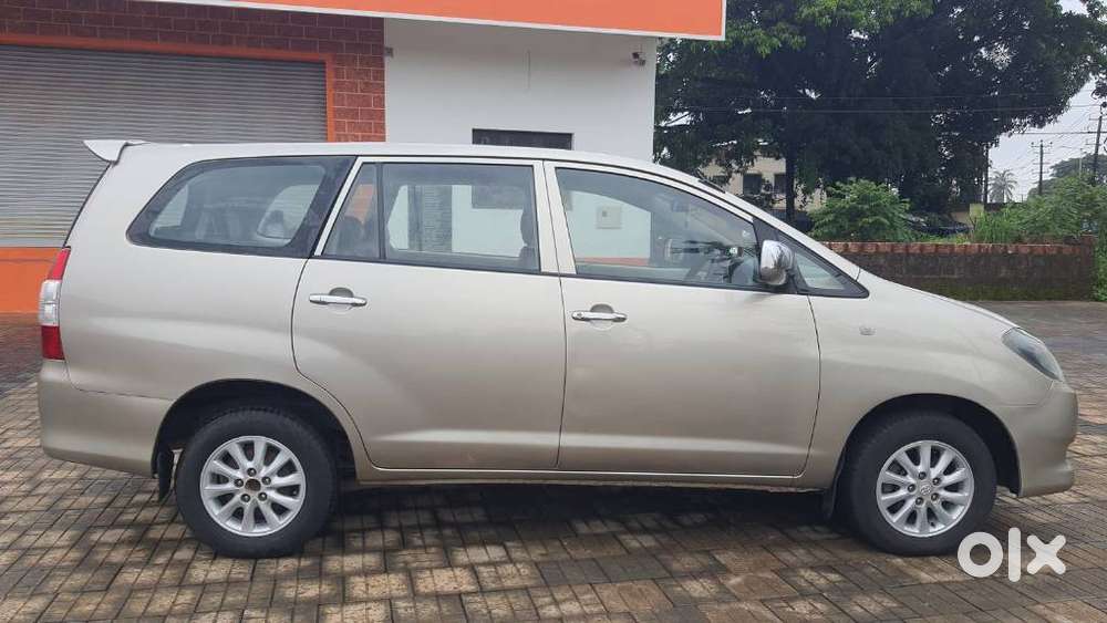 Toyota Innova