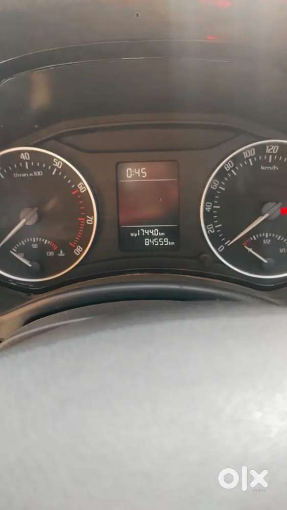 Skoda Laura 2011 Petrol Well Maintained