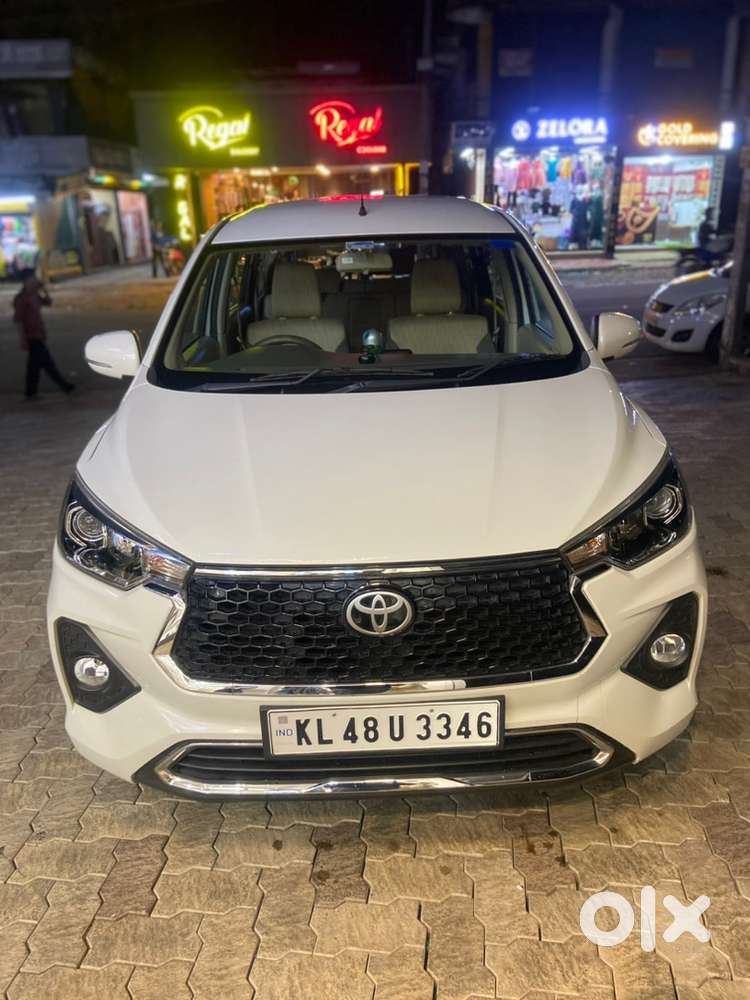 Toyota Rumion V Petrol 2025