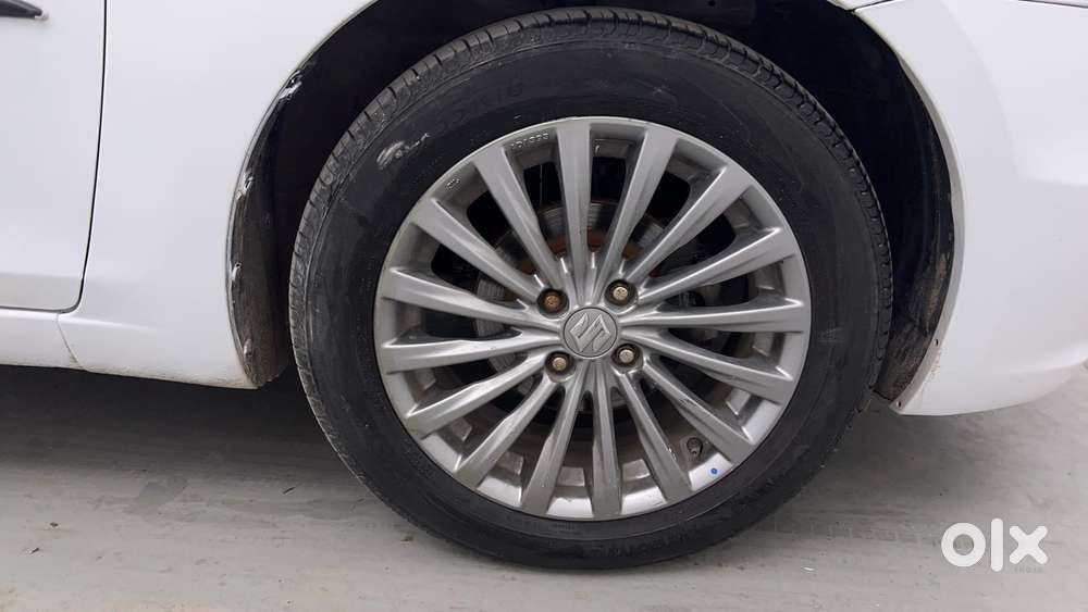 Maruti Suzuki Ciaz 1.5 Delta Shvs Mt, 2015, Diesel