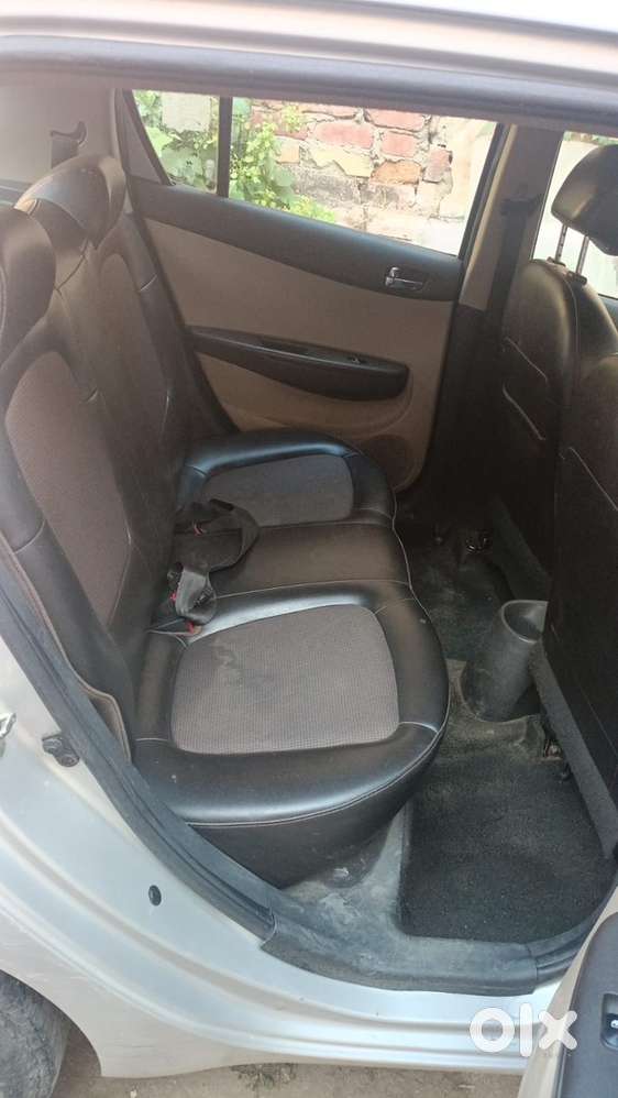 Hyundai I20 2016 Diesel 80000 Km Driven