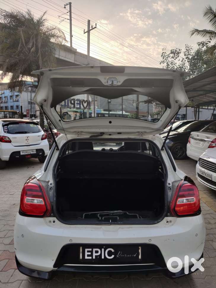 Maruti Suzuki Swift Amt Vxi, 2020, Petrol