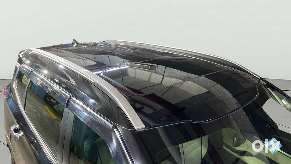 Kia Carens 1.4 Luxury Plus Dct 7 Str, 2022, Petrol