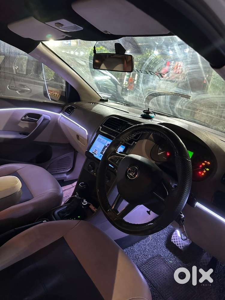 Skoda Rapid 1.6 Petrol 2014