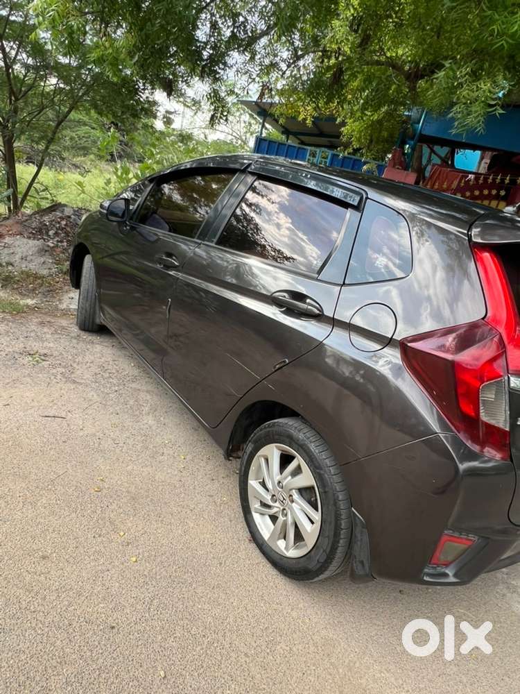  Honda Jazz V I-dtec &ndash; 2018 Model | Excellent Condition