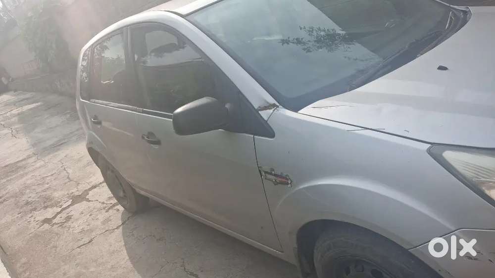 Ford Figo 2012 Petrol Manual
