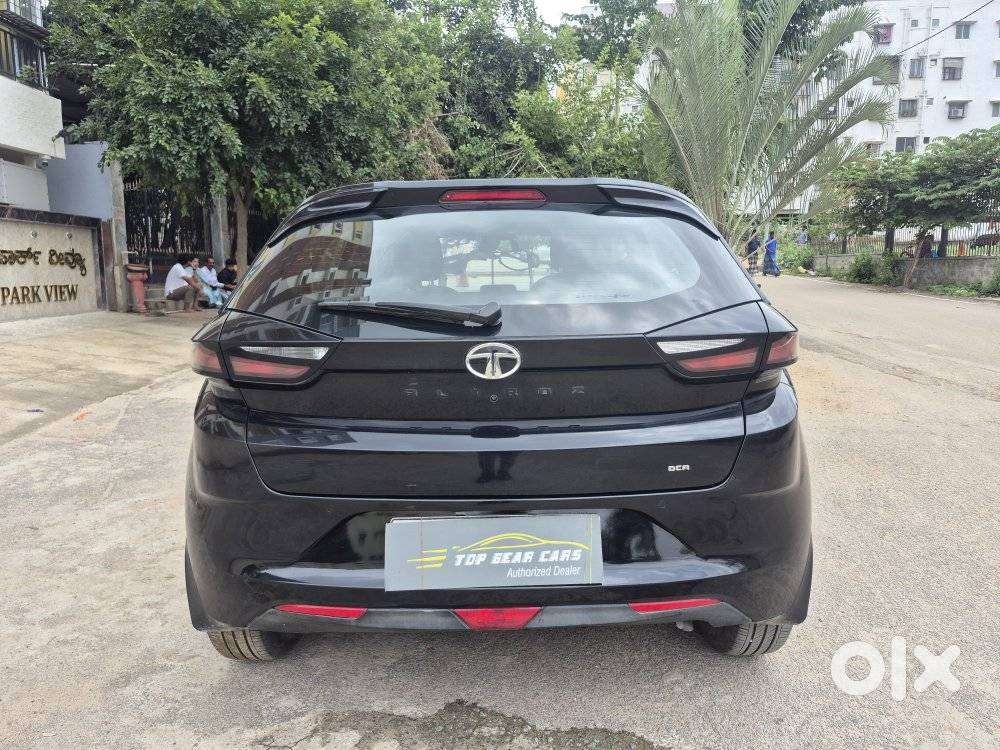 Tata Altroz 1.2 XZA Plus Dark Edition DCT, 2022, Petrol