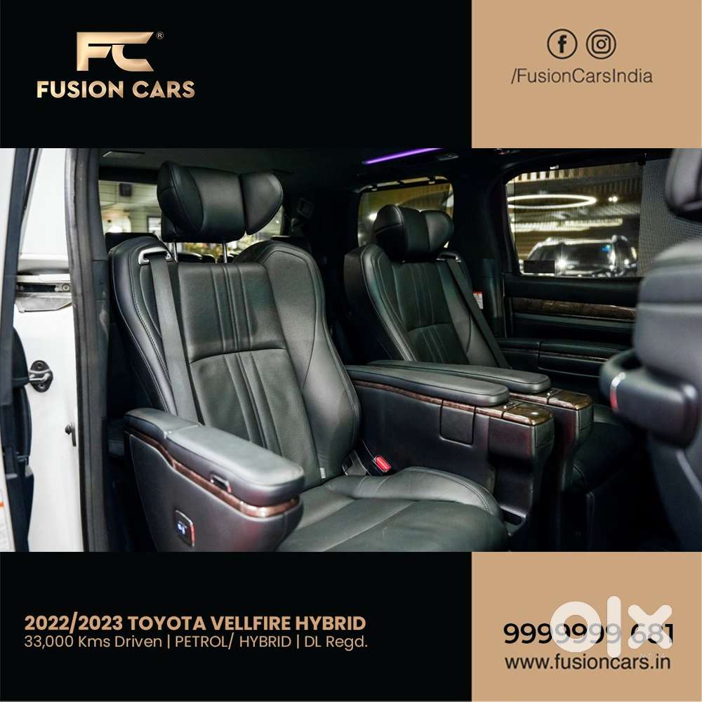 Toyota Vellfire 2.5 Hybrid, 2023, Petrol