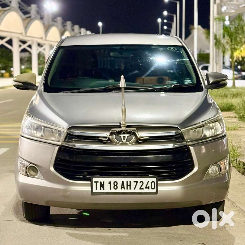 Toyota Innova Crysta G 8 Str, 2016, Diesel