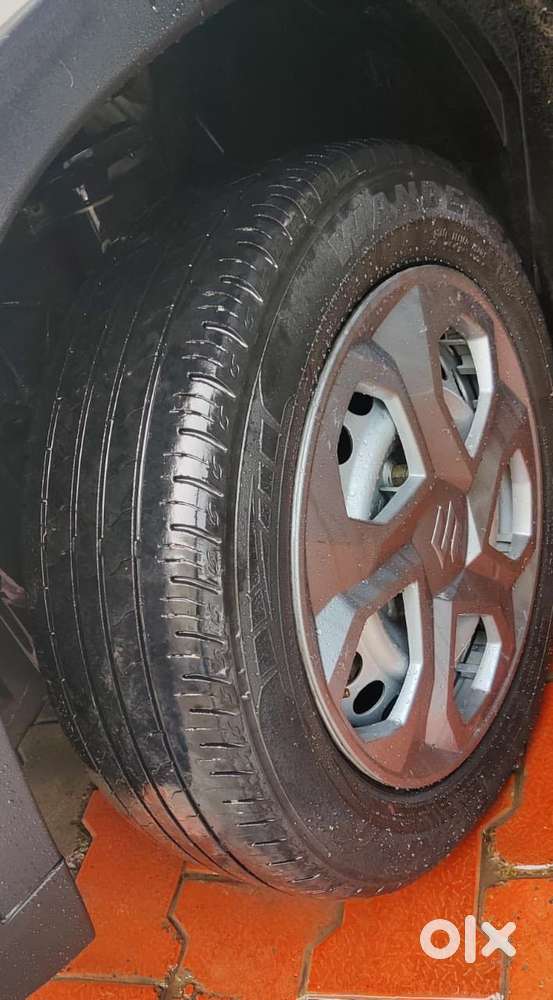 Maruti Suzuki Brezza 1.5 Vxi Smart Hybrid, 2021, Petrol