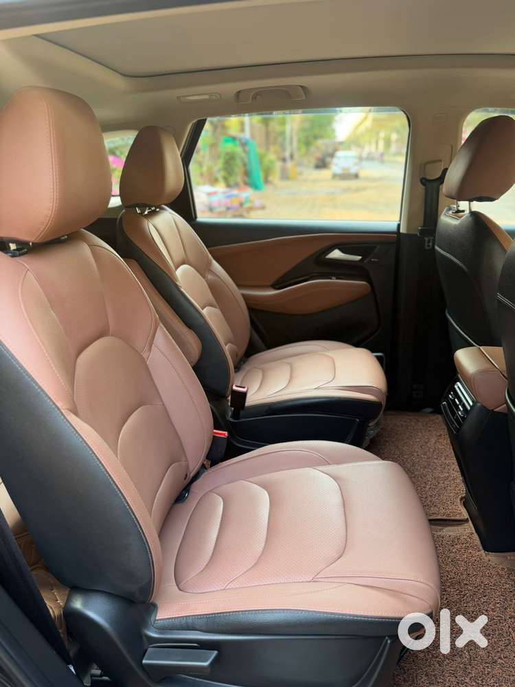 Mg Hector Plus Savvy Pro 1.5 Turbo Petrol Cvt 6 Str, 2023, Petrol