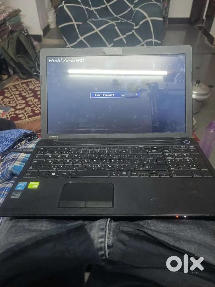 Toshiba laptop forgot password and display problem old model