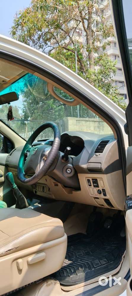 Toyota Fortuner 2011-2016 4x2 Manual, 2013, Diesel