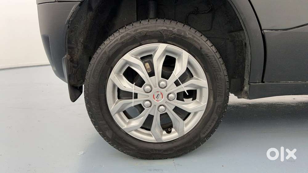 Tata Punch Accomplished, 2023, Petrol