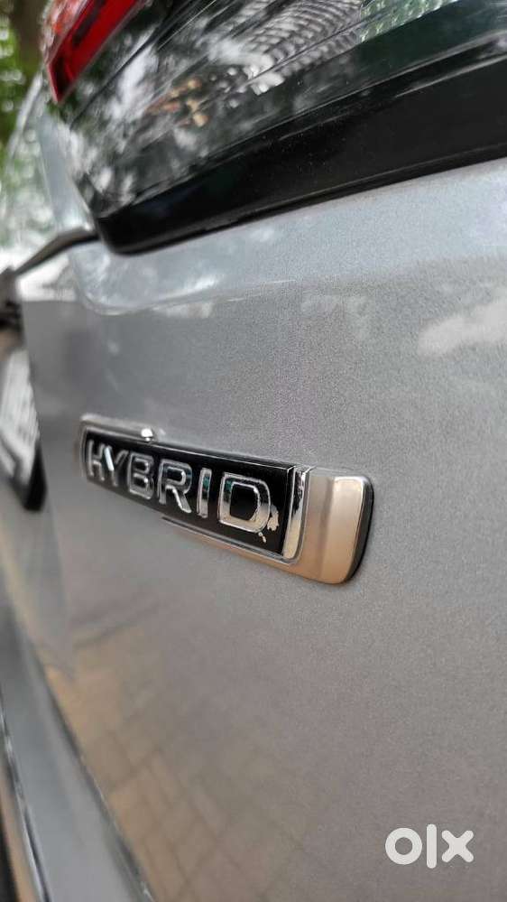 Maruti Suzuki Invicto Zeta Plus 7str, 2023, Petrol