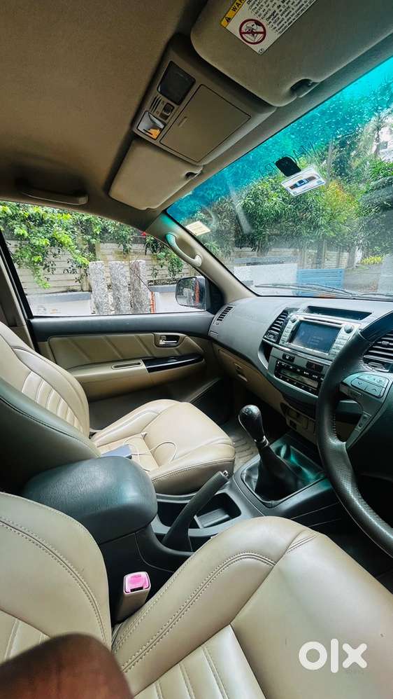 Toyota Fortuner Diesel 2012