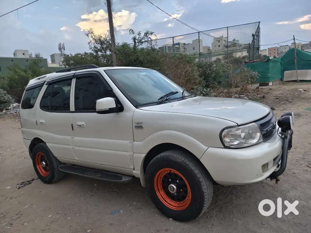 Tata Safari 2017 Diesel 71000 Km Driven