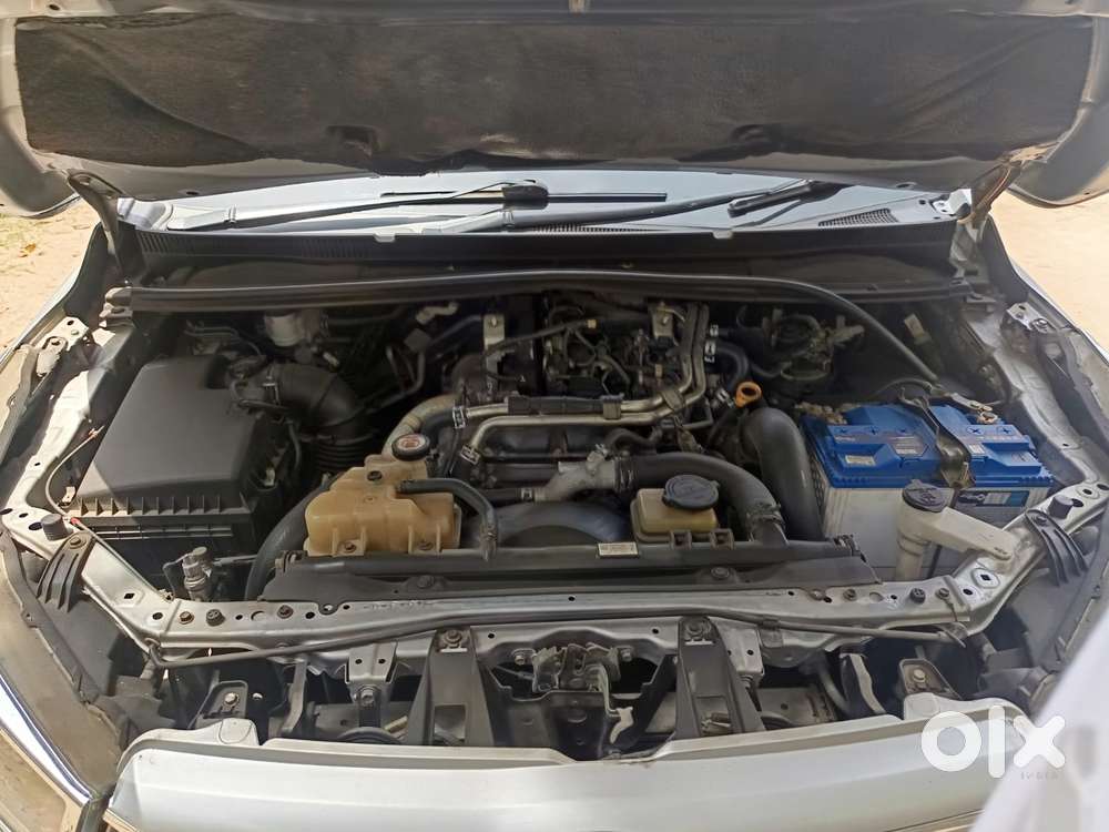 Toyota Innova Crysta 2.4 G Mt, 2017, Diesel