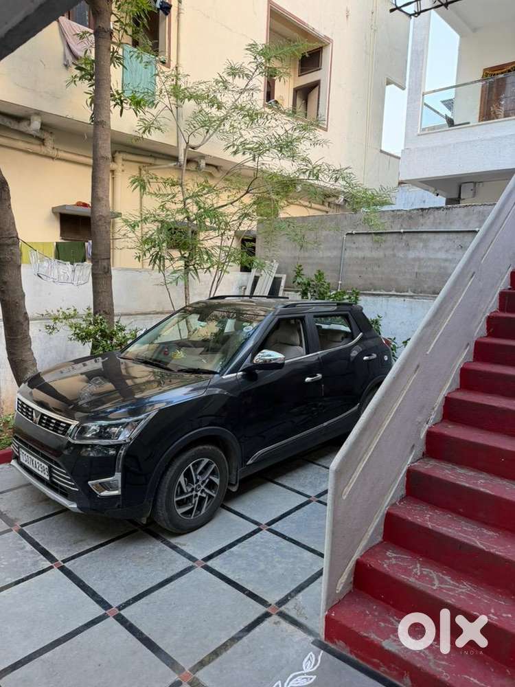 Mahindra Xuv300 Turbosport 2023 Diesel 36000 Km Driven