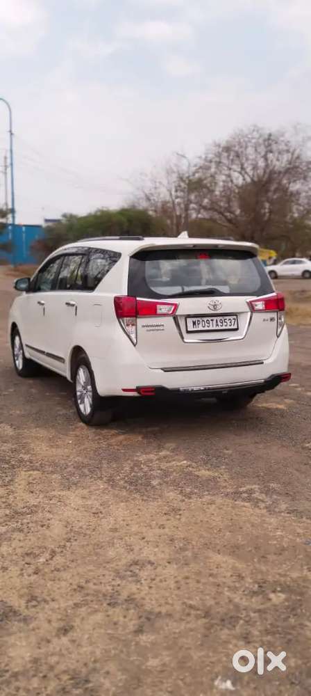 Toyota Innova Crysta 2018 Diesel 193000 Km Driven