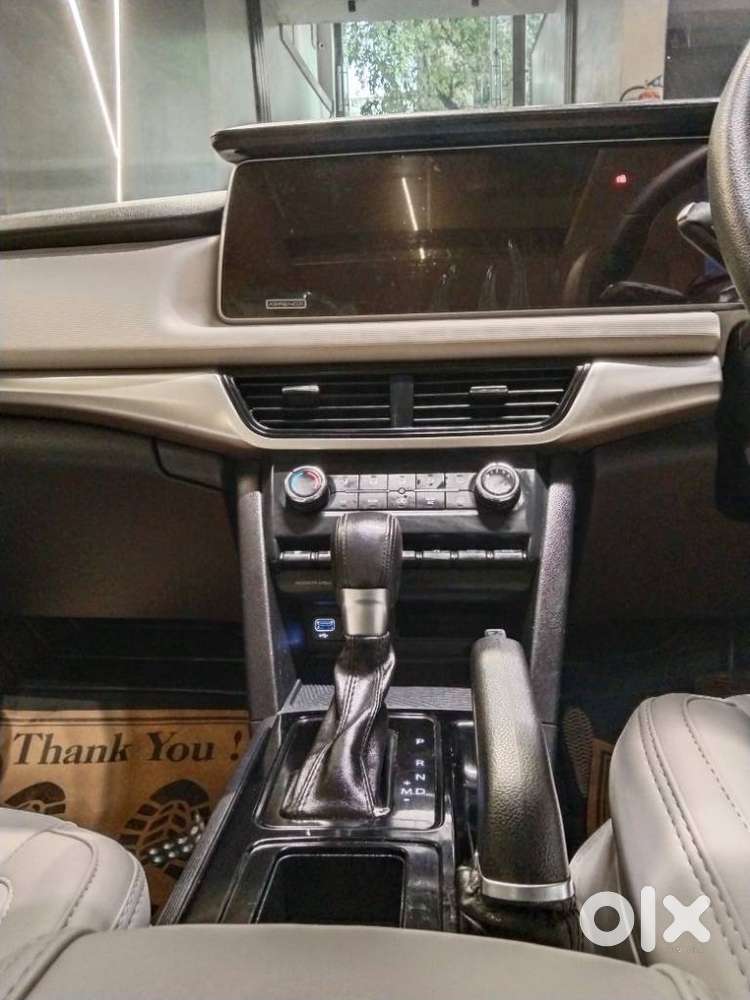 Mahindra Xuv700 2.2 Ax 5 Diesel At 7 Str, 2023, Diesel