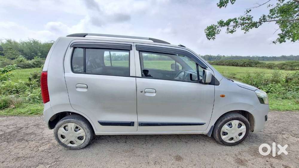 Maruti Suzuki Wagon R Vxi Optional, 2017, Petrol