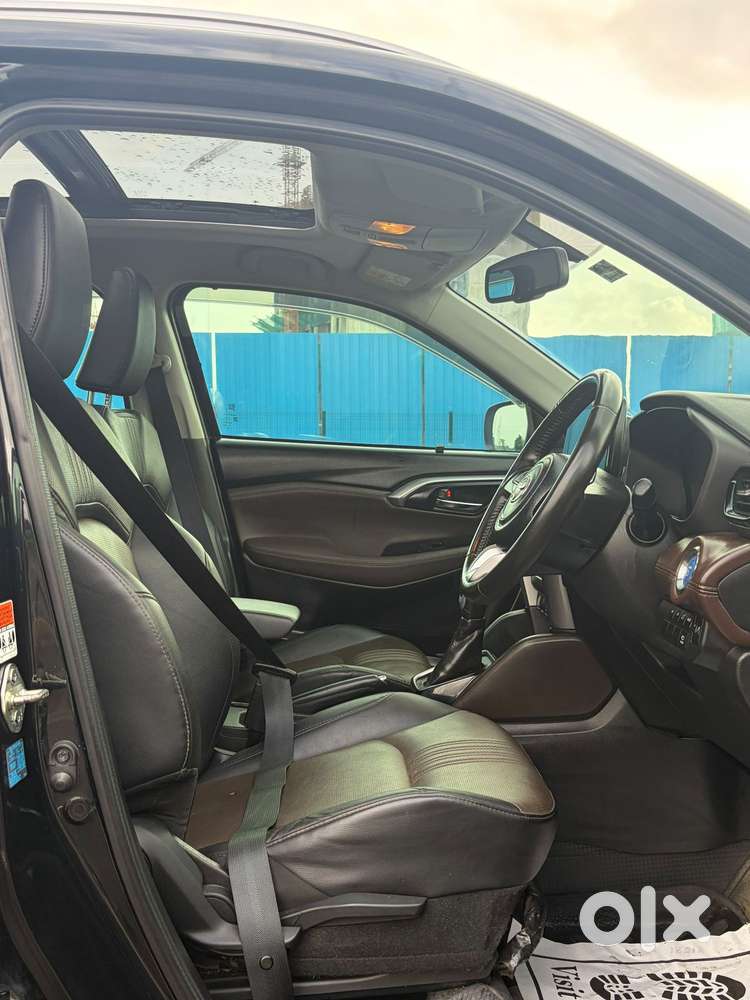 Toyota Urban Cruiser Cruiser High, 2023, Petrol