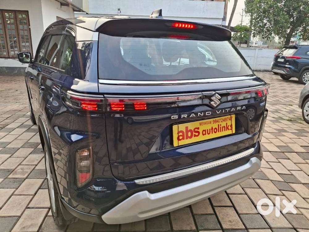 Maruti Suzuki Grand Vitara 1.5 Delta Smart Hybrid At, 2023
