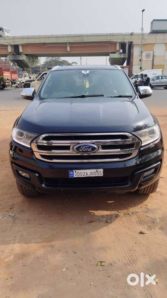 Ford Endeavour 2.2 Titanium At 4x2, 2016, Diesel