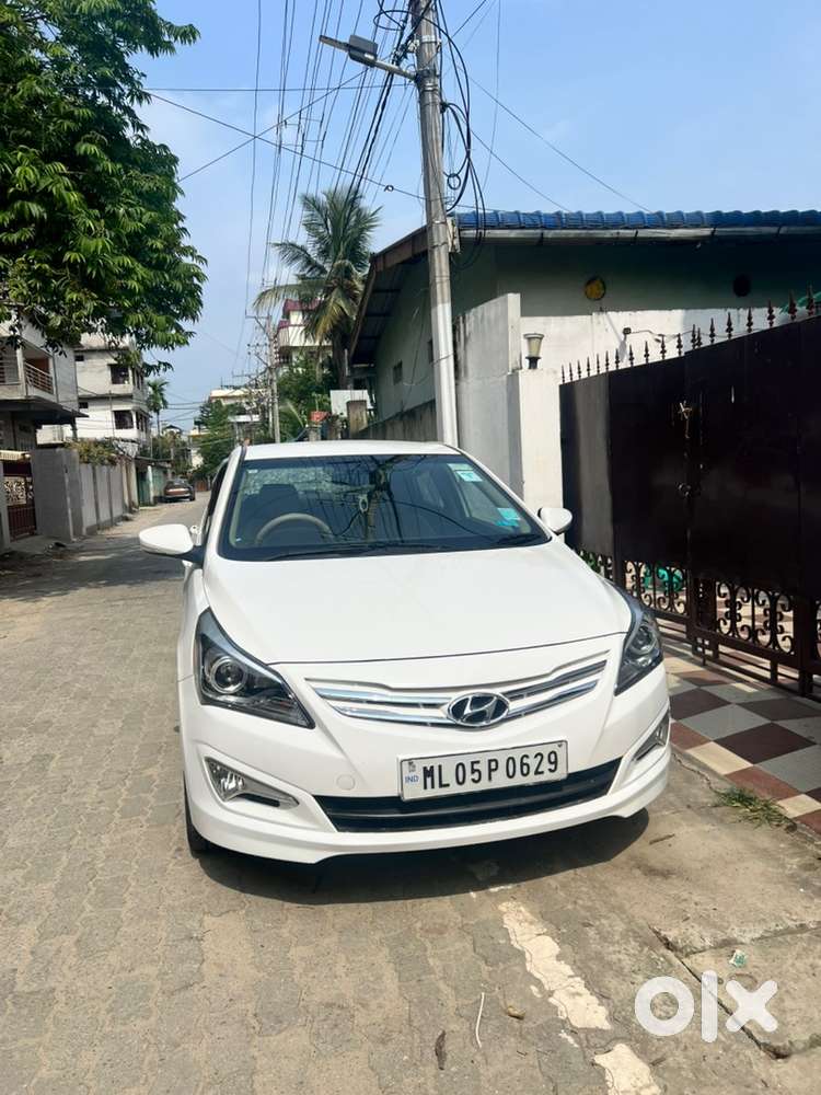 Hyundai Fluidic Verna 2016