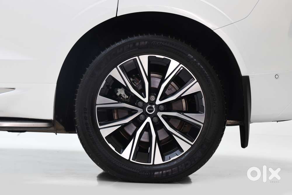 Volvo Xc60 Inscription, 2025, Petrol