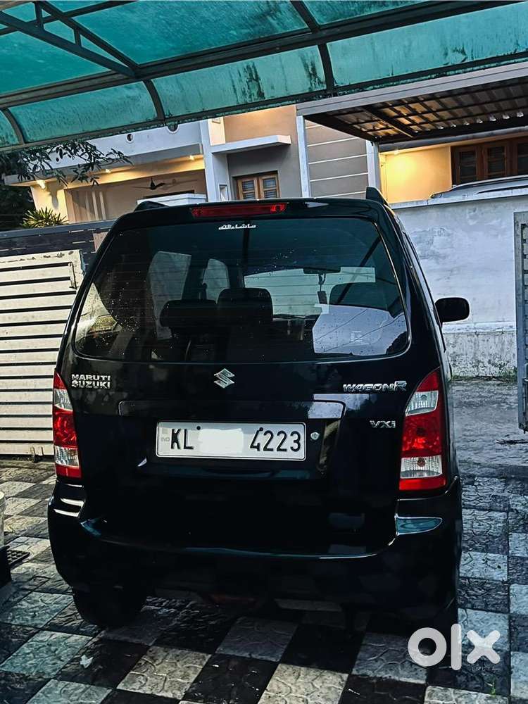 Maruti Suzuki 2010 Petrol