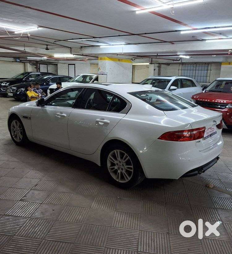 Jaguar Xe Portfolio, 2019, Petrol