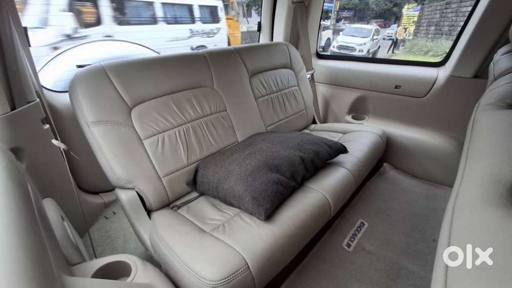 Ford Endeavour 3.2 Titanium At 4x4, 2010, Diesel