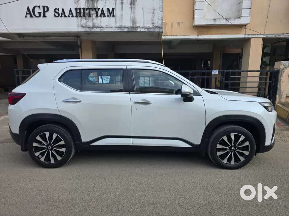 Honda Elevate Zx Mt, 2023, Petrol