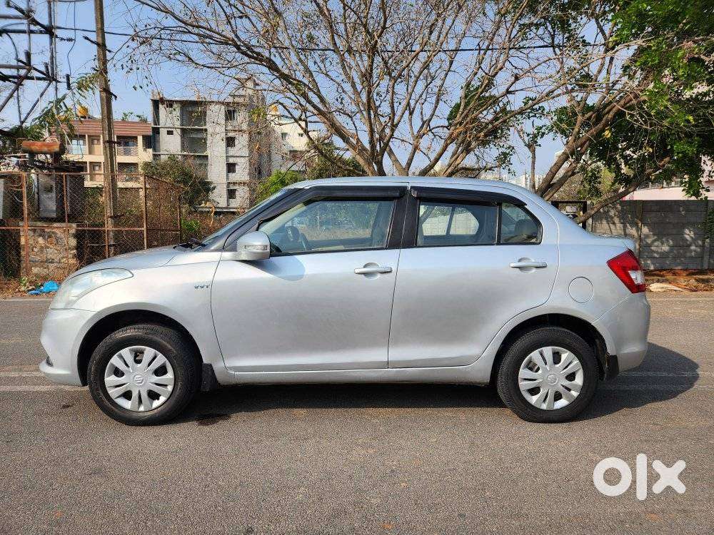 Maruti Suzuki Swift Dzire 1.2 Vxi Bsiv, 2013, Petrol