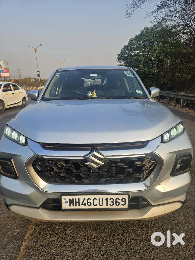 Lady Used Long Drive Used 1 Kg Cng 30 Km Average On High Way City 180