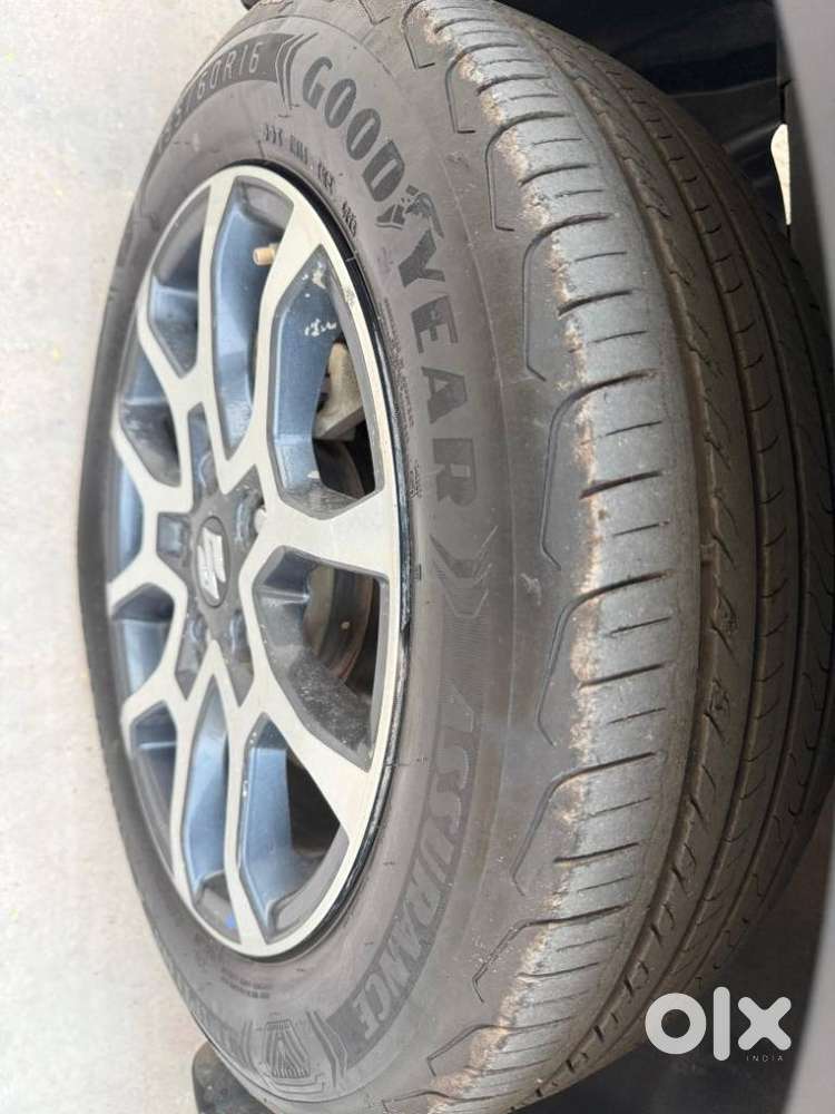 Maruti Suzuki Xl6 1.5 Zeta Mt, 2023, Petrol