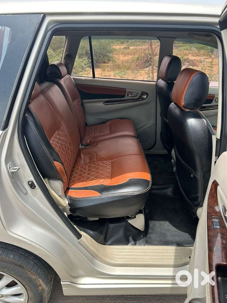 Toyota Innova 2.5 Vx (diesel) 8 Seater, 2013, Diesel