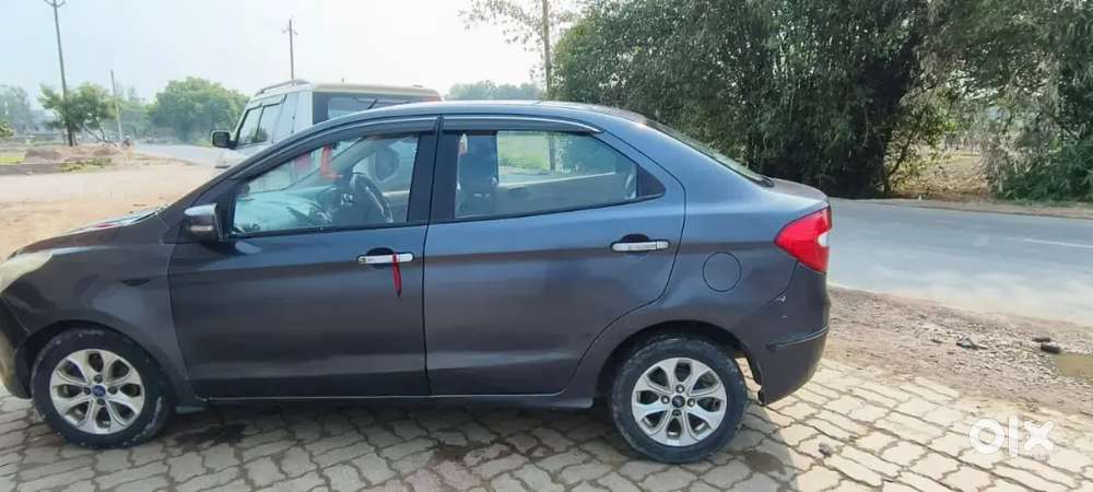 Ford Aspire Titanium 2018