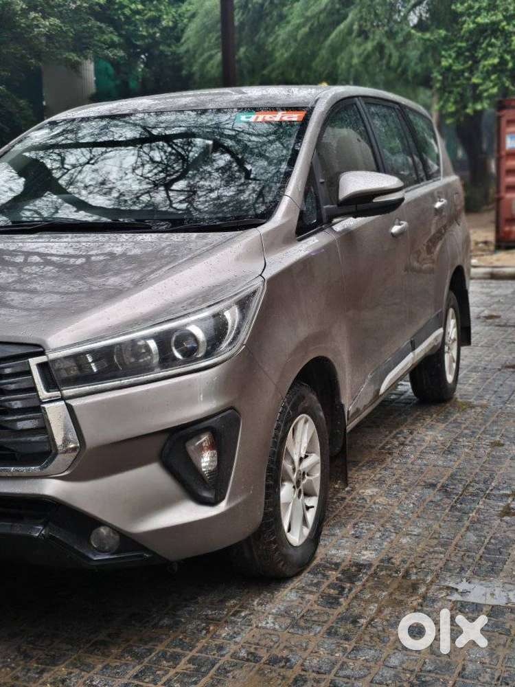 Toyota Innova Crysta 2.4 V, 2017, Diesel