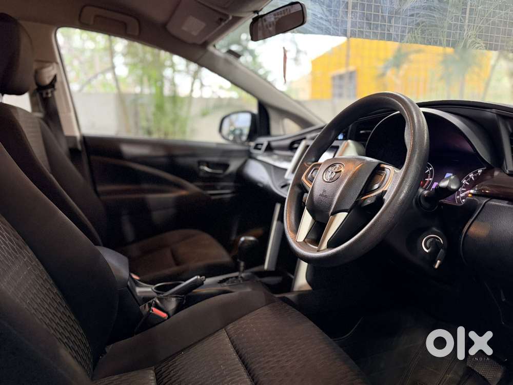 Toyota Innova Crysta 2.8 Gx At 7 Str, 2017, Diesel