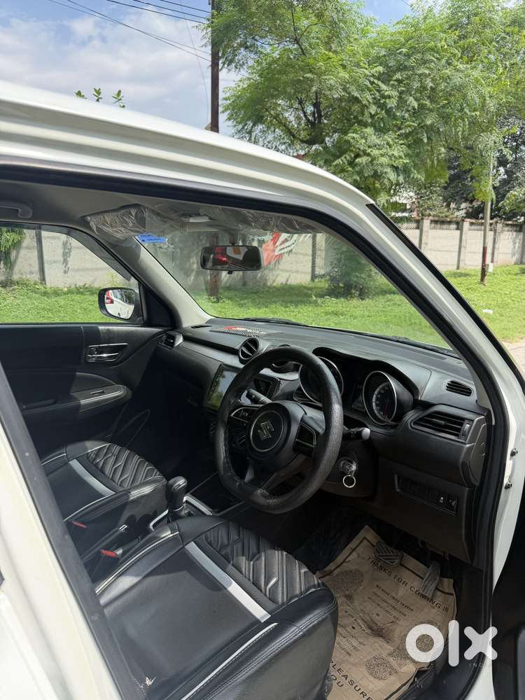 Maruti Suzuki Swift Vxi Optional, 2023, Petrol