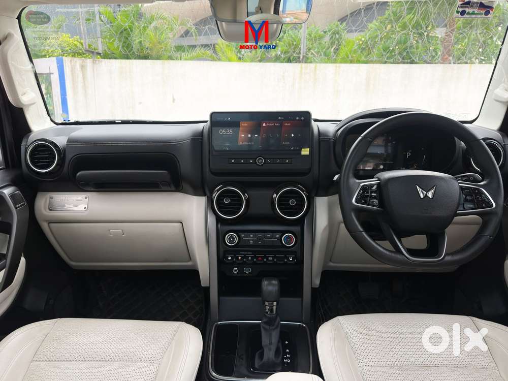 Mahindra Thar Roxx Ax7 L Petrol At 2wd, 2026, Petrol
