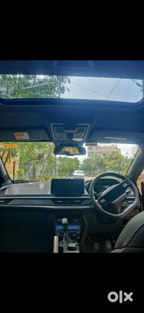 Tata Neon Dark Edition