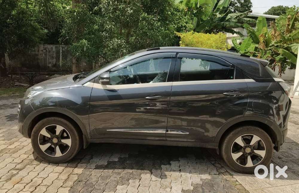 Tata Nexon 1.2 Revotron Xz Plus, 2018, Petrol
